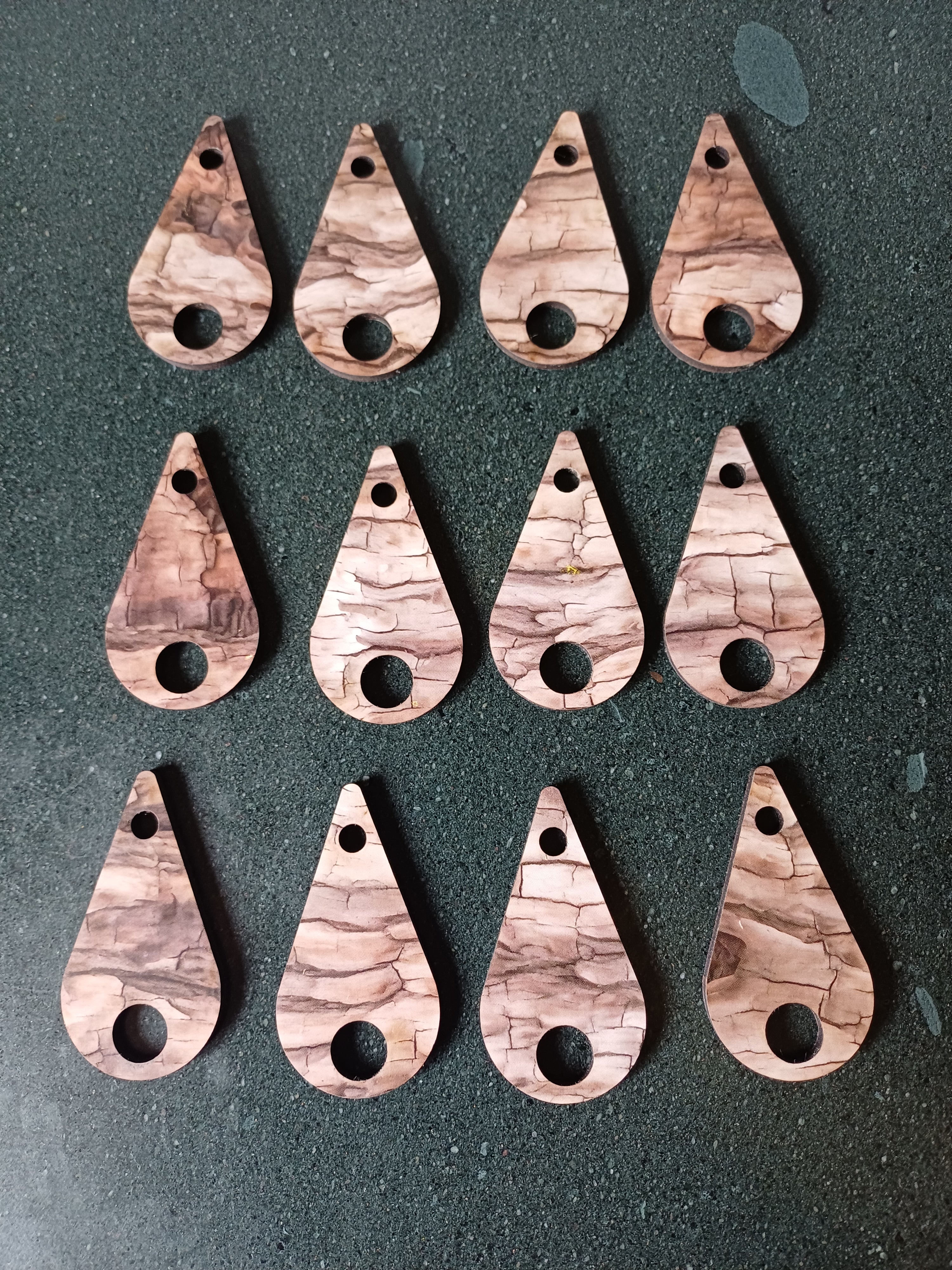 Floss Drops - wood 1