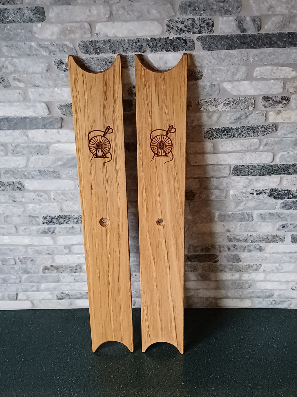 9 inch Oak Thread Winder