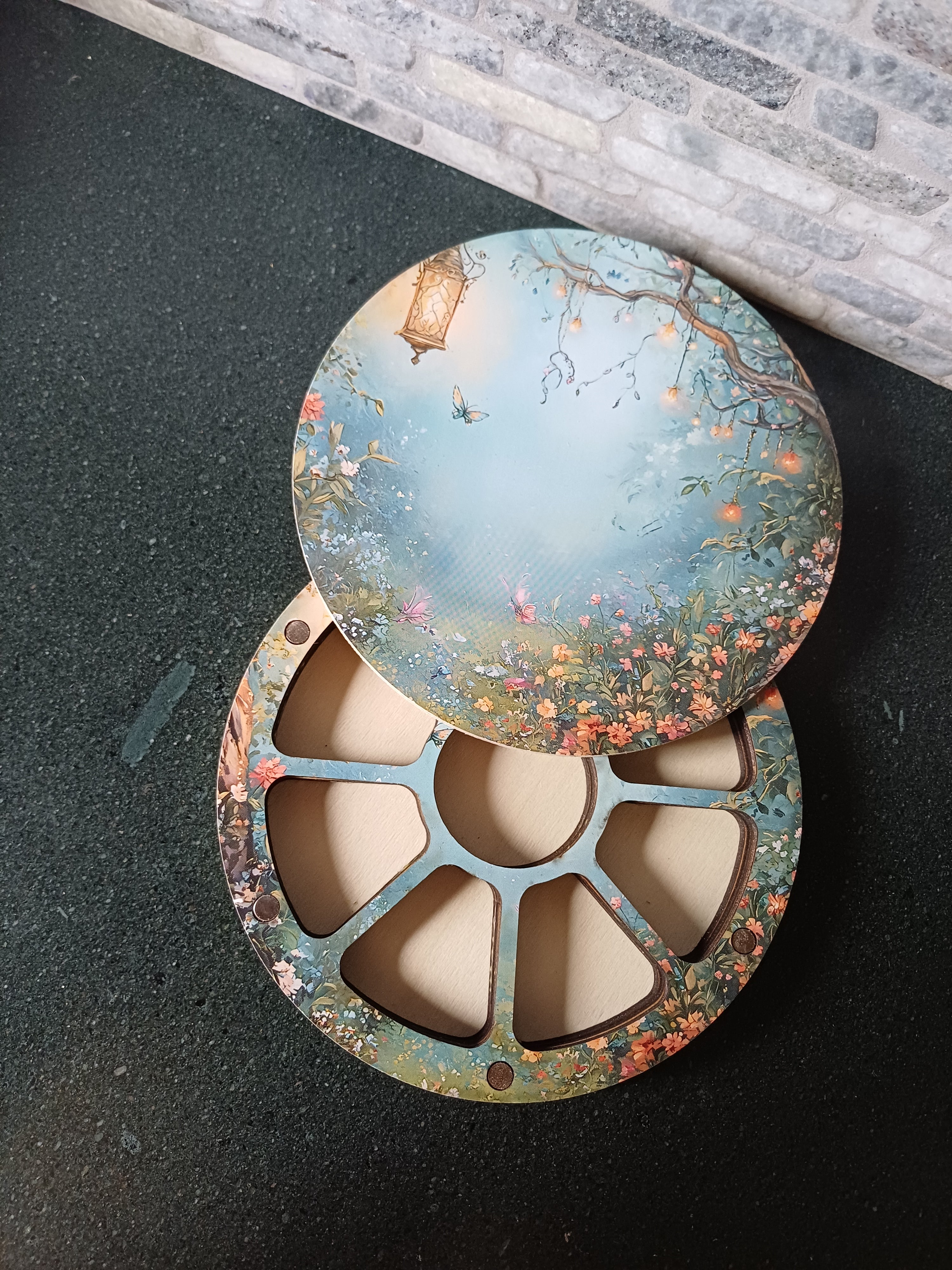 bead storage box - butterfly